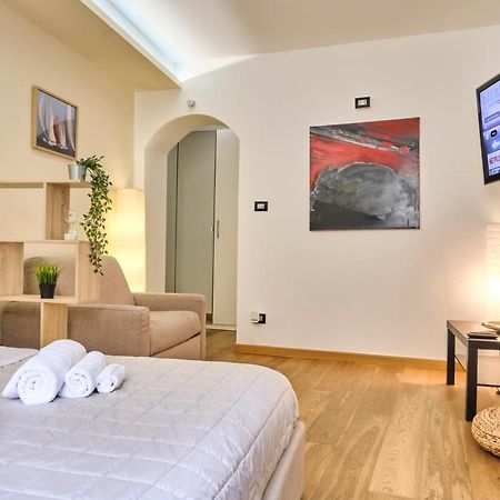 Centro-Lecco Romantico Appartamento Sul Lago Bagian luar foto
